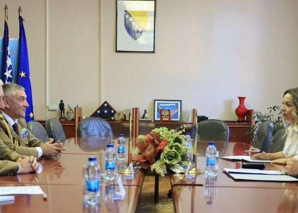 Galić primio odlazećeg i novoimenovanog vojnog atašea Rumunije u BiH