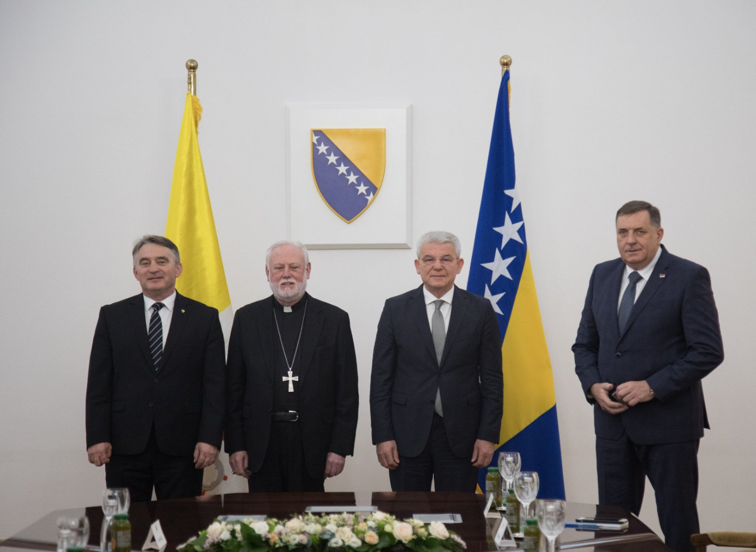 Gallagher prenio poruku Vatikana o BiH: Različitosti su bogatstvo