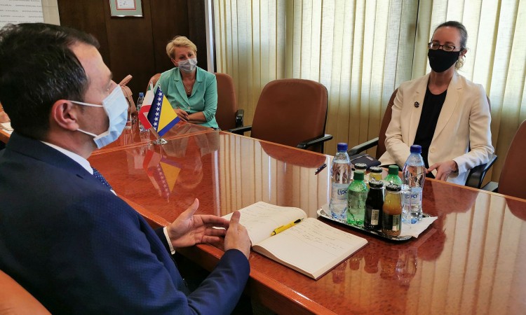 Ganić: Vlada ZDK trajno opredijeljena za borbu protiv korupcije