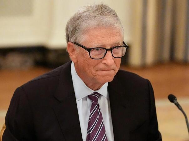Gates upozorava: Neka zanimanja treba zaštititi od umjetne inteligencije