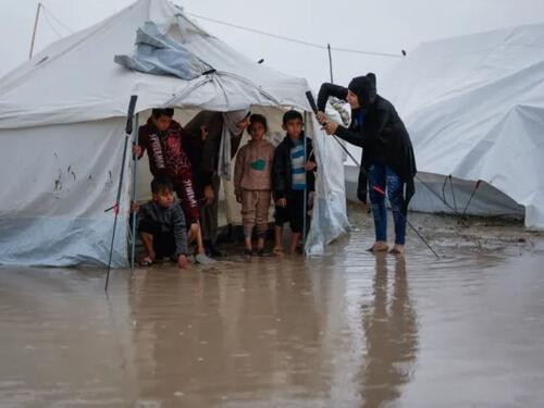 Gaza: 18 djece umrlo od ekstremne hladnoće u izbjegličkim kampovima