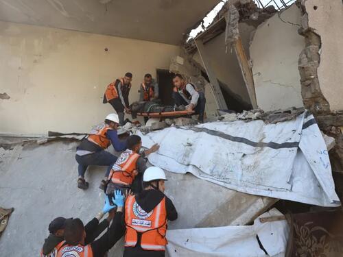 Gaza: Ispod ruševina izvučeno 30 tijela jedne palestinske porodice