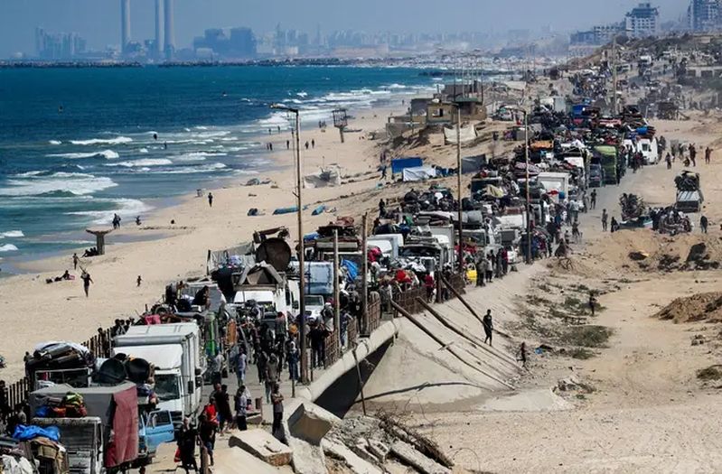 Gaza - pakao na Zemlji: Palestinci se raseljavaju, EU uvodi sankcije Izraelu