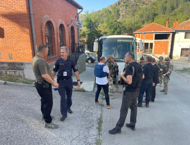 Generalni direktor policije Kosova boravio u posjeti selu Banjska