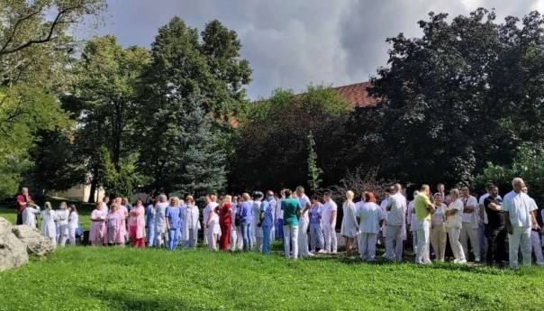 Generalni štrajk zdravstvenih radnika u TK