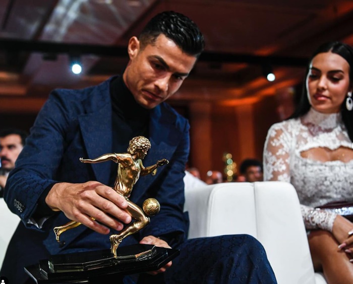 Georgina Rodriguez opet najzapaženija među djevojkama na dodjeli fudbalskih nagrada