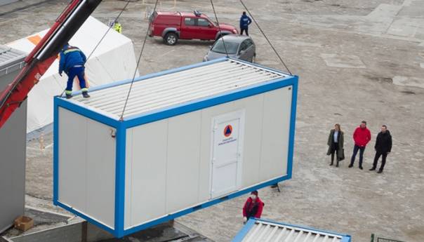 Gerontološkom centru isporučen kontejner za presvlačenje i dezinfekciju opreme uposlenika