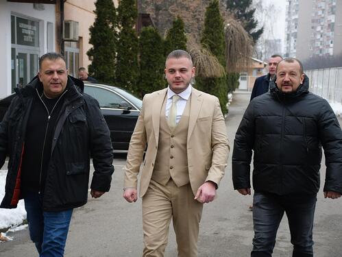 Giletov menadžer posjetio KPZ u Zenici i podijelio karte za koncert