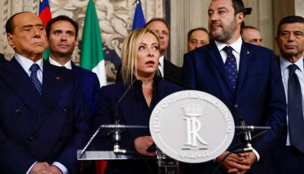 Giorgia Meloni položila zakletvu kao prva italijanska premijerka