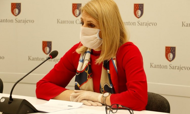 Glamoč: 24 osobe kršile samoizolaciju, 16 policijski sat