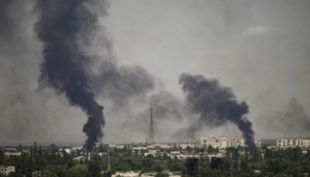 Glavni mostovi koji spajaju Severodonjeck s teritorijom koja je pod kontrolom Ukrajine su uništeni