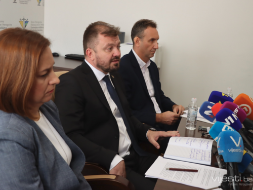 Glavni tužilac: Utvrđuje se uzrok požara, vještaci na terenu