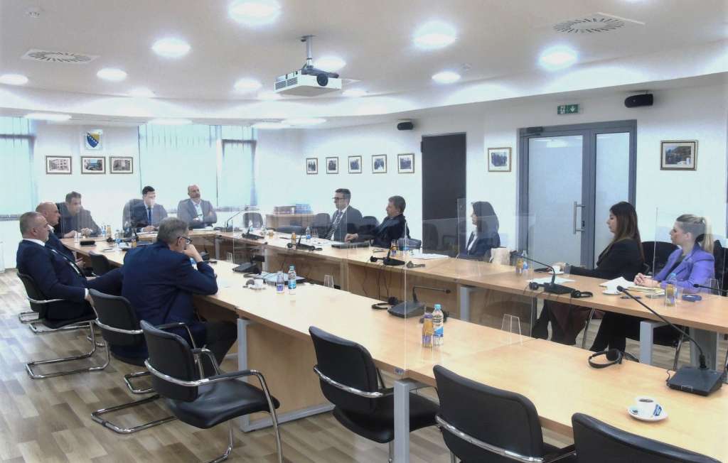 Glavni tužioci: Zajedničkim naporima stati u kraj organiziranim kriminalnim grupama u BiH