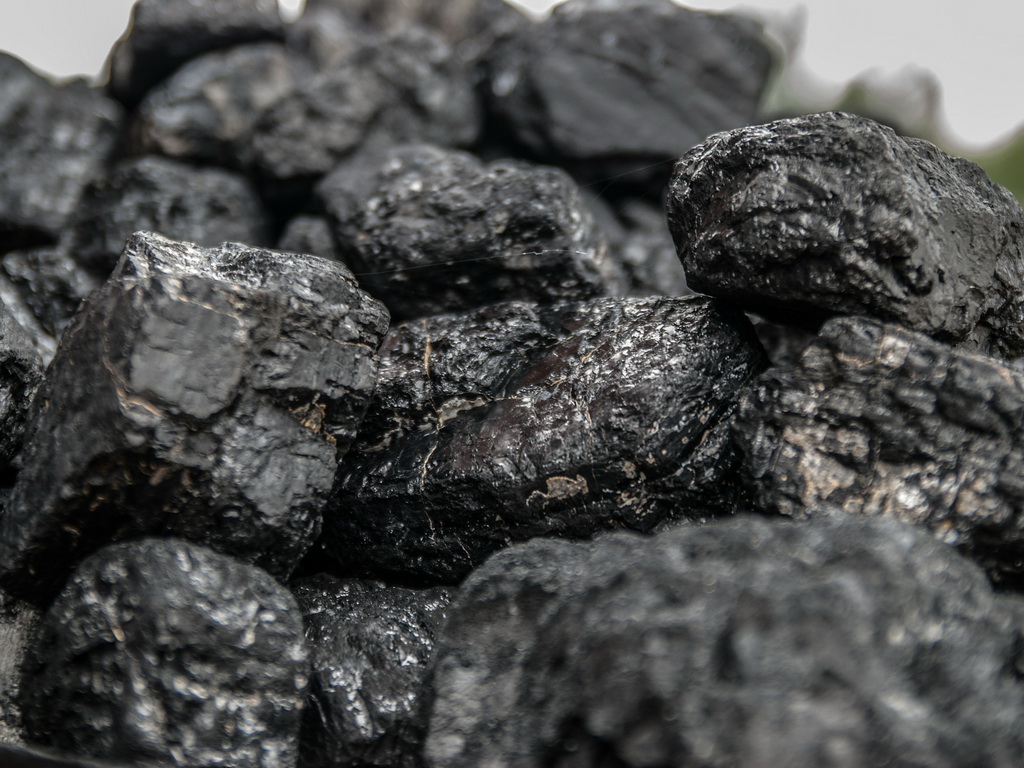 Globalna potražnja za ugljem ove godine dostići će novi rekordni nivo