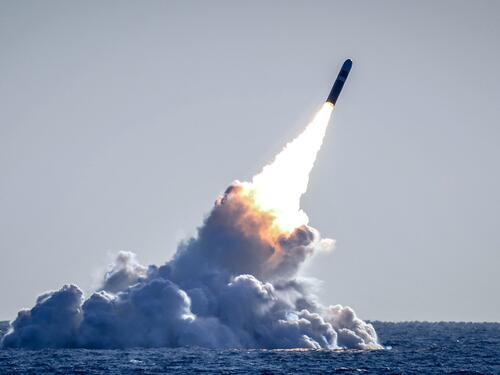 Globalna potrošnja za nuklearno oružje u 2023. veća od 90 milijardi dolara