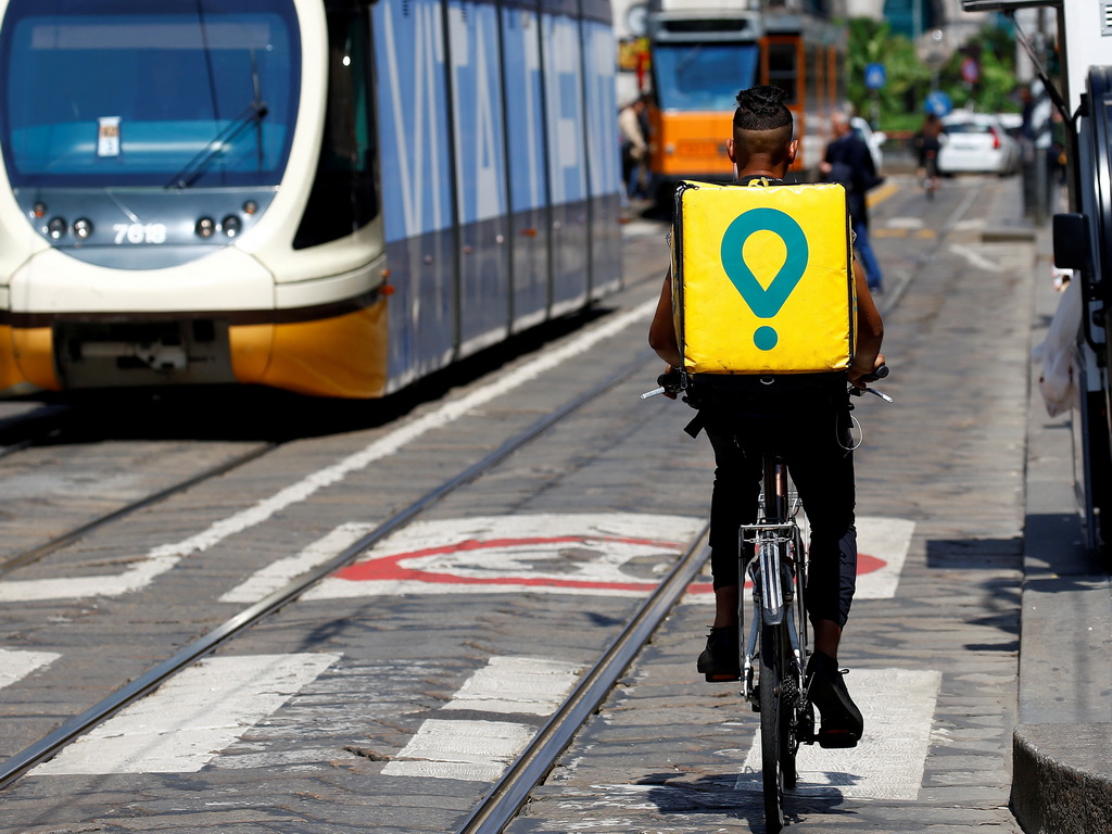 Glovo u Italiji pod istragom zbog iskorištavanja dostavljača