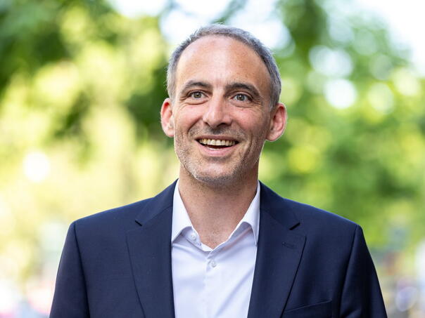 Glucksmann najavljuje kandidaturu za predsjednika Francuske