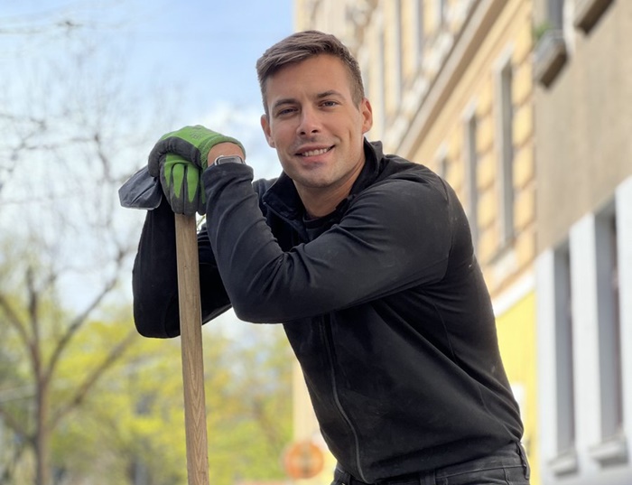 Glumac koji je dobio otkaz zbog Vučića objavio sliku sa građevine u Beču