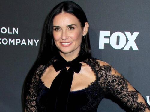 Demi Moore oduševljava izgledom i u šezdesetim godinama