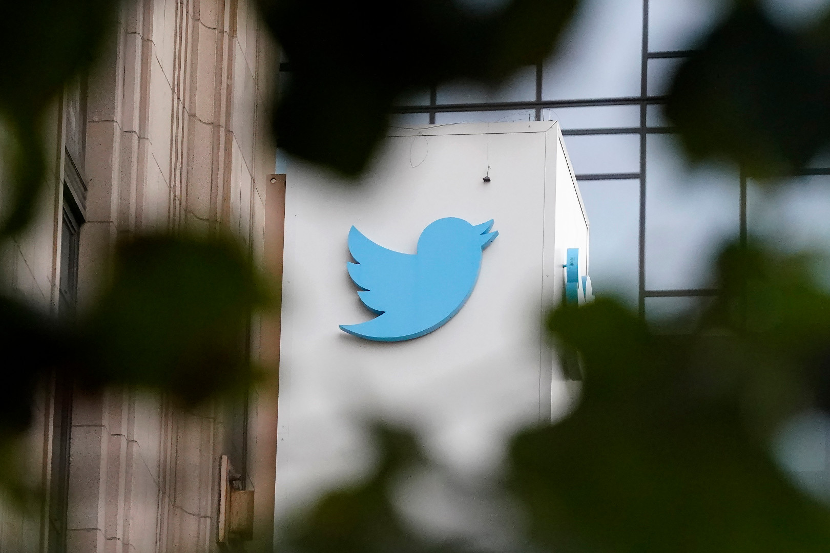 Godišnji prihod 'Twitter' opao za 40 posto