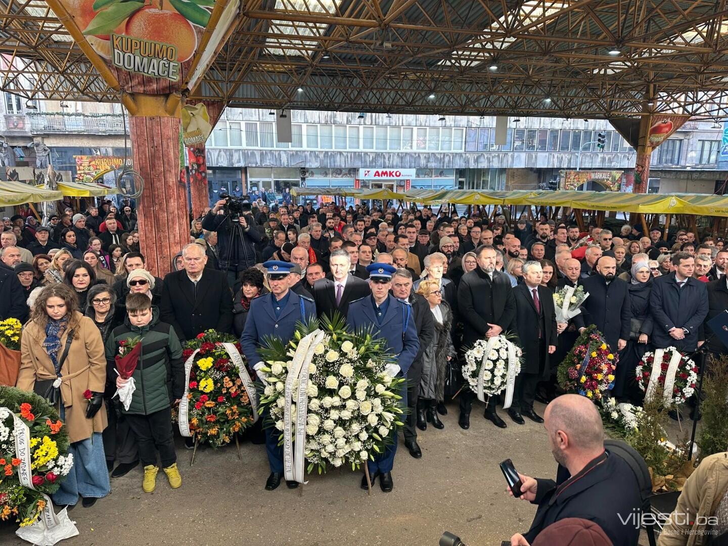 Godišnjica masakra na Markalama: Narod koji zaboravi, rizikuje da mu se ponovi