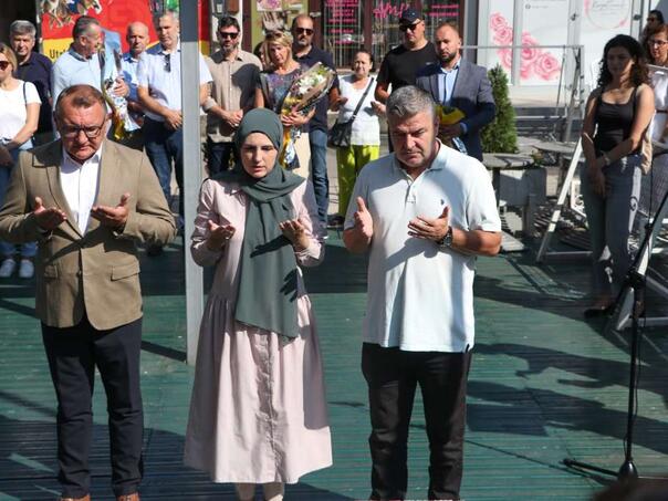 Godišnjica masakra na Trgu solidarnosti: Ubijeni dok su čekali u redu za hljeb