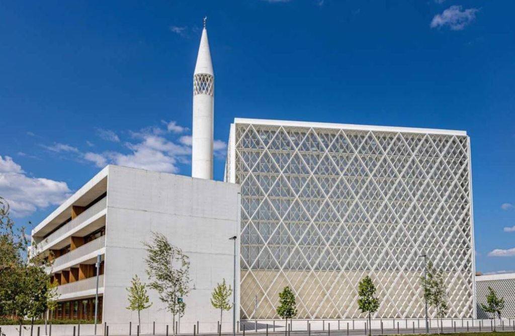Godišnjica postavljanja kamena temeljca za MKC Ljubljana: Događaj koji je obilježio historiju muslimana u Sloveniji