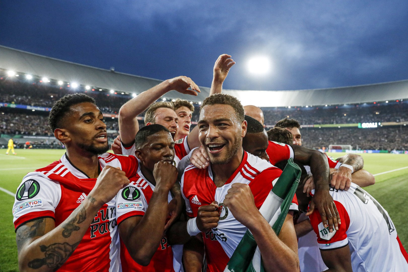 Golijada na De Kuipu pripala Feyenoordu, remi Leicestera i Rome