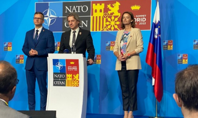 Golob: NATO i EU ne smiju zaboraviti, stabilna BiH je u našem interesu