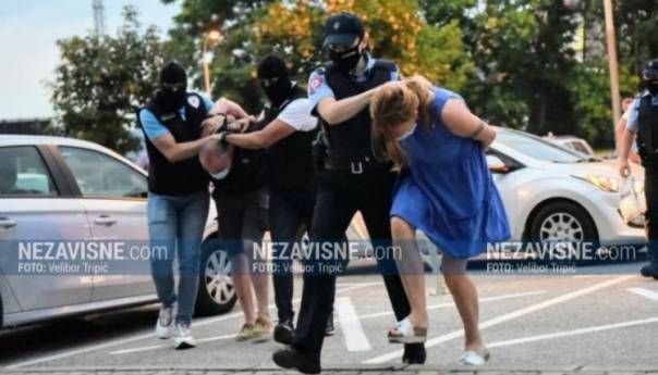Goran Roso u pritvor, Martini zabrana kretanja