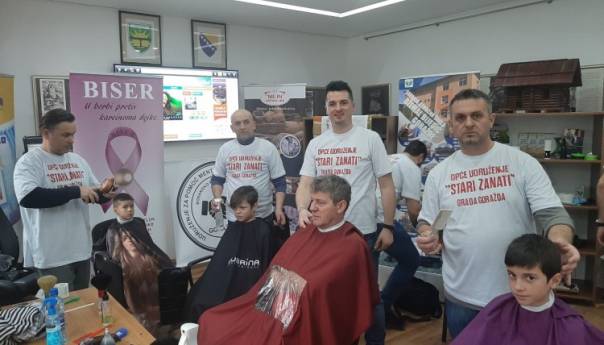 Goraždani podržali akciju 'Šišanjem za zdravlje'