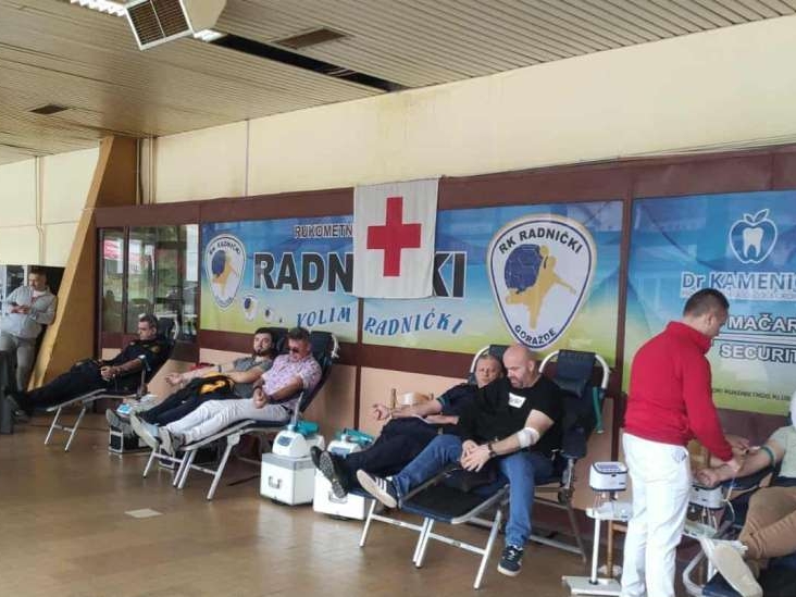 Goraždani prednjače u darivanju krvi, veliki odziv u današnjoj akciji