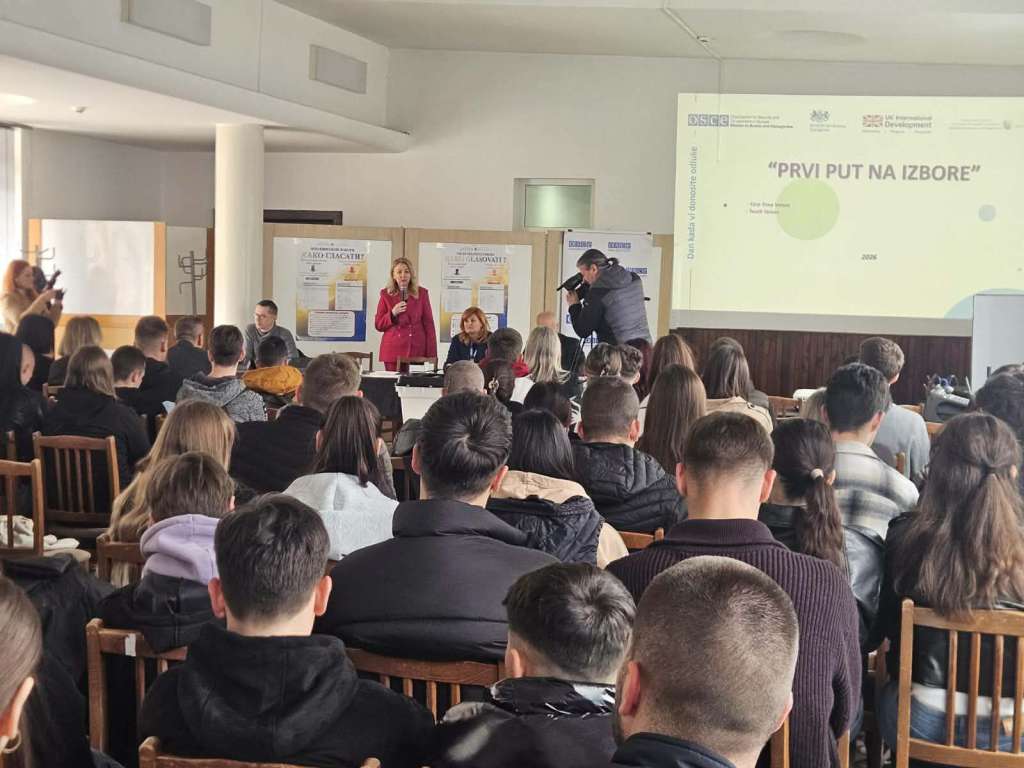 Goraždanskim srednjoškolcima prezentovan projekat "Prvi put na izbore"