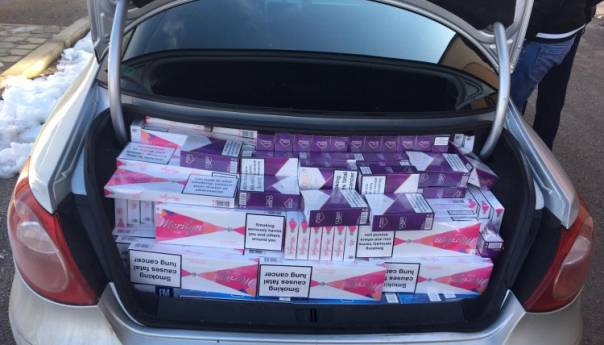 Goražde: Policija zaplijenila 6.000 paklica cigareta