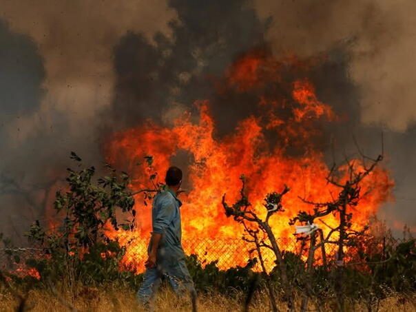 Gori u Španiji: Podignut nivo opasnosti
