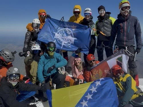 "Gorštaci" popeli Elbrus (5.642 m), najviši vrh Evrope