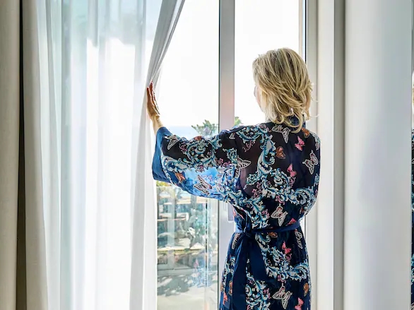 Gosti hotela moraju platiti kaznu od 2.800 eura, ako pogledaju kroz prozor