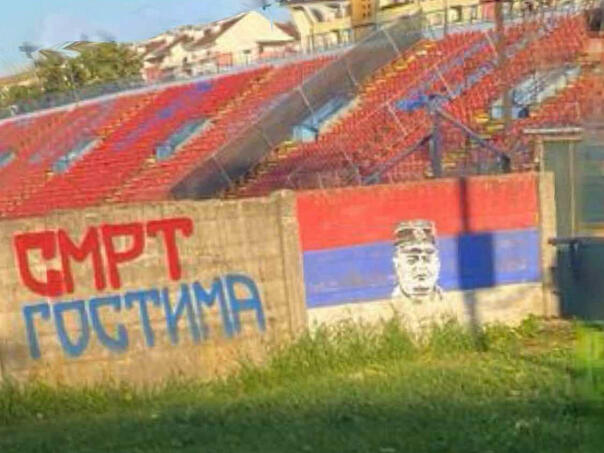 Gostujuće navijače u Banjaluci dočekuje lik Ratka Mladića i sraman natpis