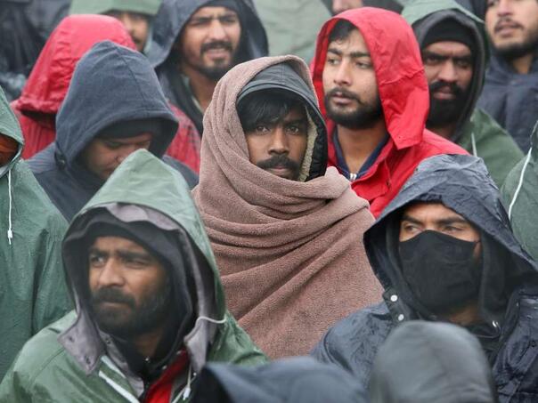 Gotovo 300 migranata tokom noći došlo do otoka Lampeduse