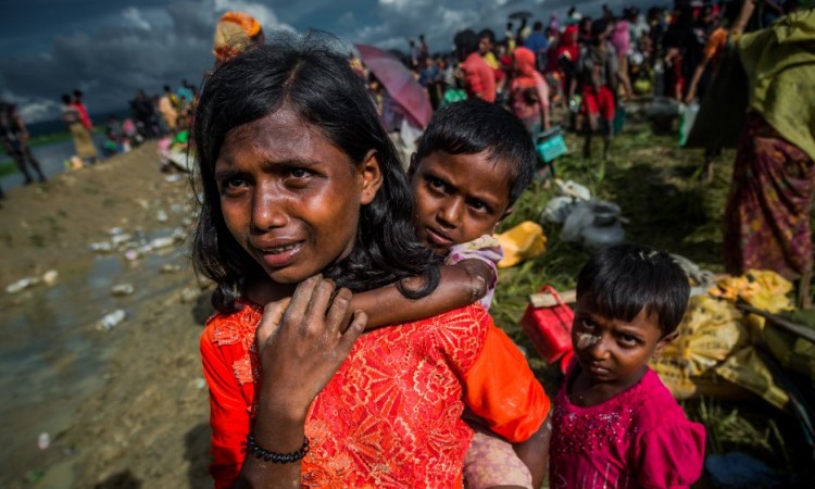 Gotovo 300 Rohingya pronađeno na plaži u indonezijskom Acehu