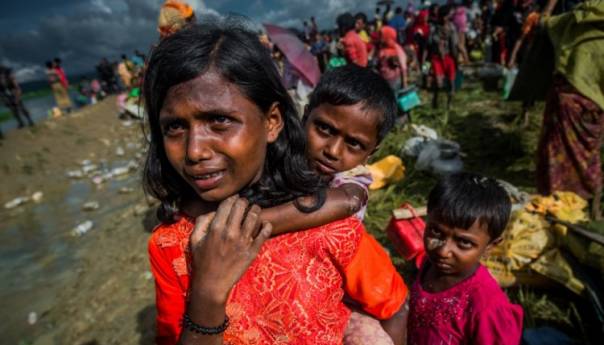 Gotovo 300 Rohingya pronađeno na plaži u indonezijskom Acehu