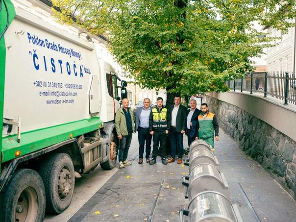 Grad Herceg Novi i Čistoća d.o.o darovali Konjicu komunalno vozilo