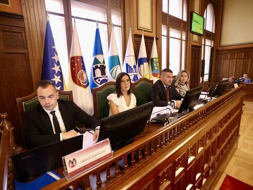 Grad Sarajevo s 50.000 KM finansira zamjenu dotrajale stolarije u vrtiću Centra 'Vladimir Nazor'