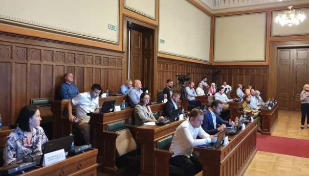 Grad Sarajevo vratio vlasništvo nad zgradom koju koristi Parlament FBiH