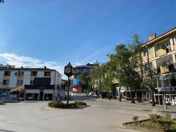 Gradačac: Uhapšen muškarac poznat po nasilju u porodici, prijetio pištoljem