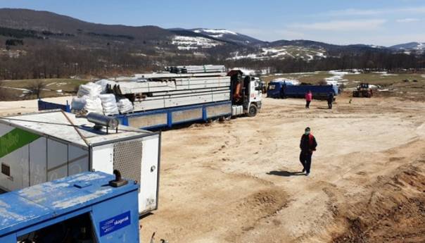Gradilište na lokalitetu Lipa kod Bihaća, uskoro počinje izmještanje migranata