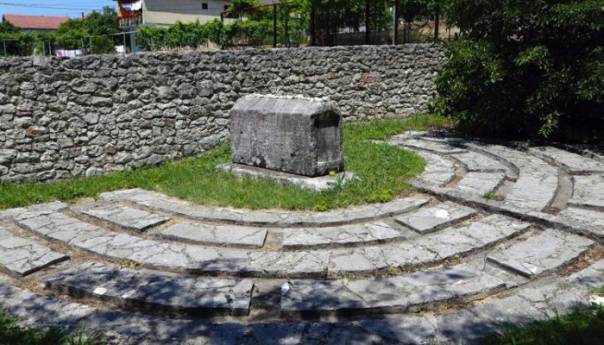 Građani BiH u nedjelju idu na tradicionalno hodočašće na grob Moshe Danona