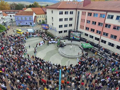 Građani Bihaća održali protest za mir u Palestini