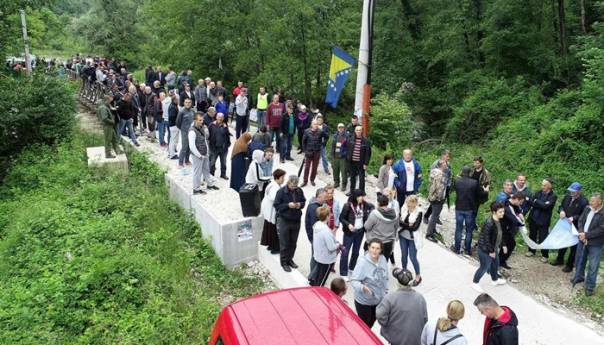 Građani blokirali put zbog gradnje hidroelektrana na Neretvici