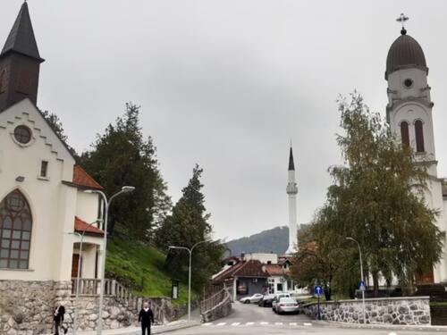 Građani Bosanske Krupe preplavljeni strahom i pitanjima: Šok i nevjerica...